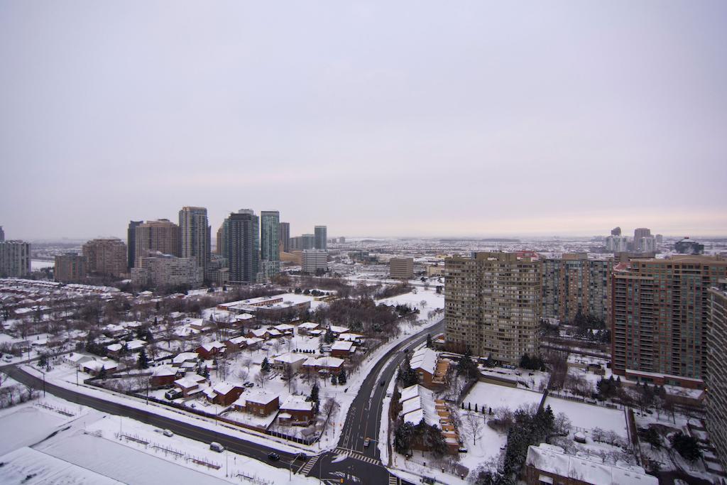 Maplewood Furnished Suites Μισισάουγκα Εξωτερικό φωτογραφία