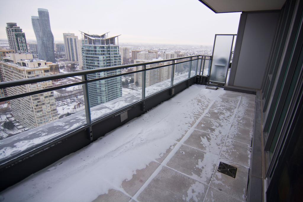 Maplewood Furnished Suites Μισισάουγκα Εξωτερικό φωτογραφία
