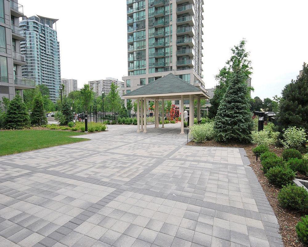 Maplewood Furnished Suites Μισισάουγκα Εξωτερικό φωτογραφία
